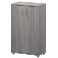Офисный шкаф широкий средний закрытый (ЛДСП)